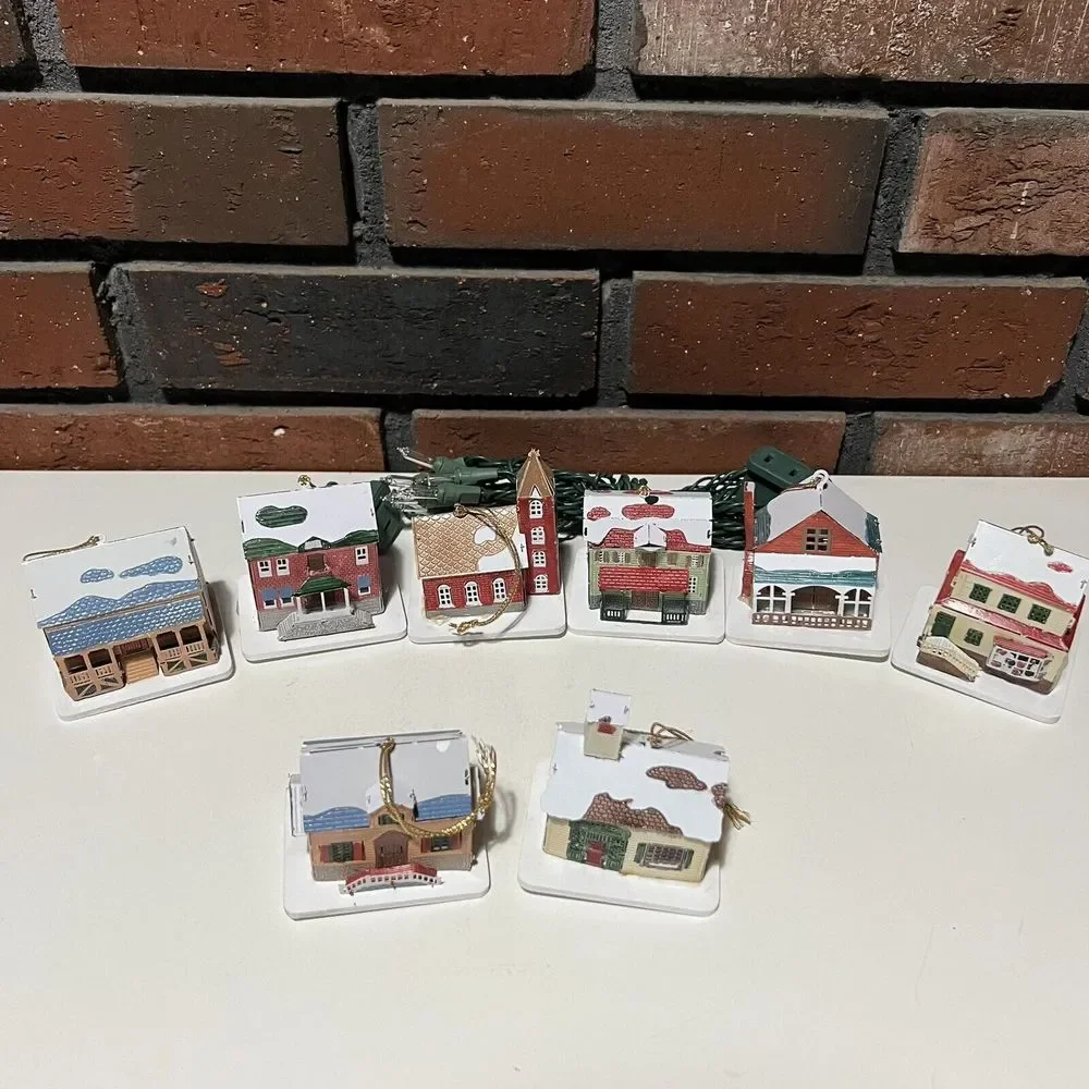 Vintage Yule Rite Christmas Town 8 Cottage Tree Lite Light Set Ornaments…